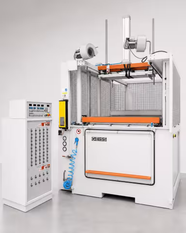 GEISS press for vacuum thermoforming
